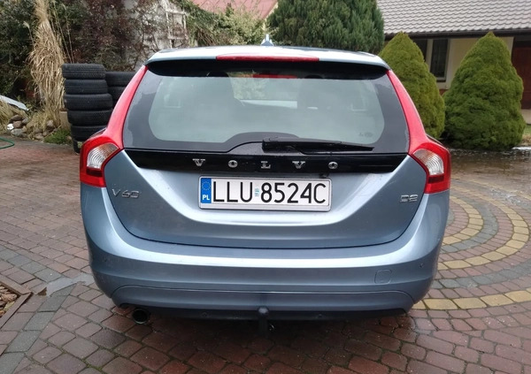 Volvo V60 cena 51900 przebieg: 190000, rok produkcji 2017 z Żelechów małe 67